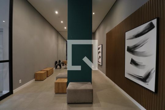 Hall de entrada de apartamento à venda com 1 quarto, 41m² em Pompeia, São Paulo