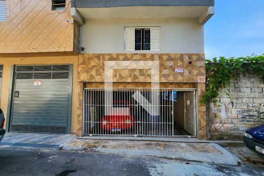 Fachada 1 de apartamento para alugar com 1 quarto, 72m² em Jardim Tupanci, Barueri