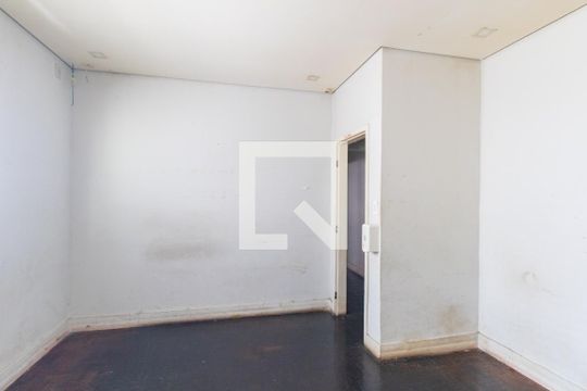 Quarto 2 de casa para alugar com 2 quartos, 350m² em Centro, Curitiba