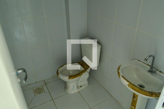 Lavabo de casa de condomínio à venda com 2 quartos, 100m² em Taquara, Rio de Janeiro