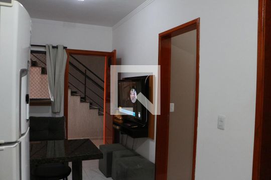 Sala/Cozinha de apartamento à venda com 2 quartos, 38m² em Vila Santa Isabel, São Paulo