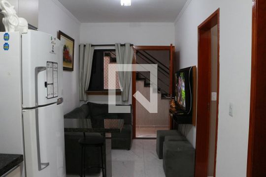Apartamento à venda com 2 quartos, 38m² em Vila Santa Isabel, São Paulo