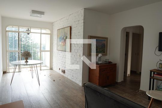 Apartamento para alugar com 3 quartos, 102m² em Vila Mariana, São Paulo