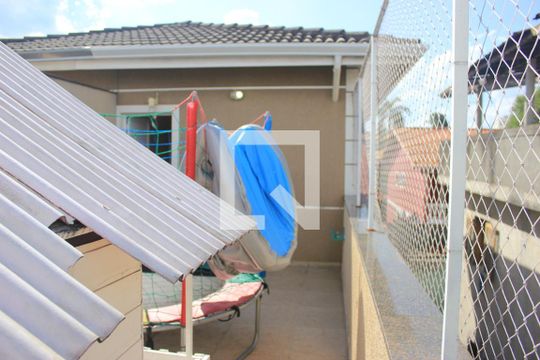 Terraço da Suíte 3 de casa à venda com 3 quartos, 132m² em Parque Renato Maia, Guarulhos