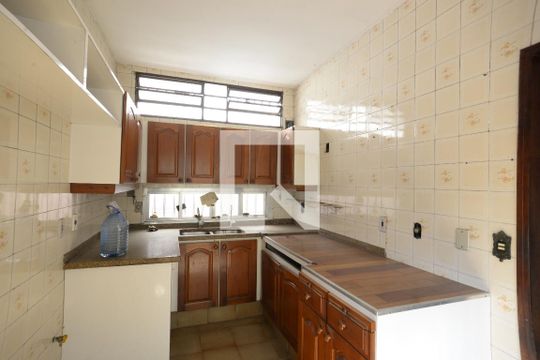 Cozinha de casa à venda com 3 quartos, 276m² em Vila Mariana, São Paulo
