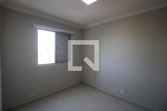 Quarto 1 de apartamento para alugar com 2 quartos, 56m² em Vila Erna, São Paulo