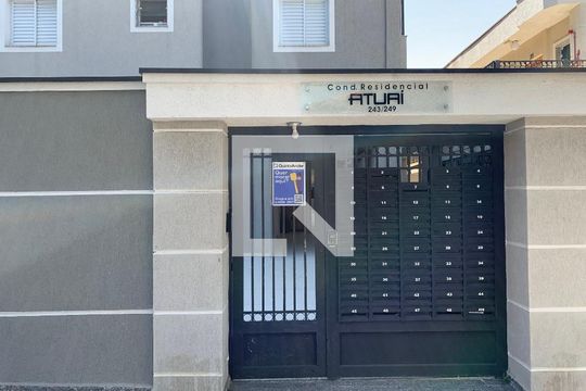 Plaquinha  de apartamento para alugar com 1 quarto, 36m² em Vila Esperança, São Paulo