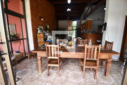 Sala de casa à venda com 6 quartos, 2520m² em Chácara Santa Margarida, Campinas