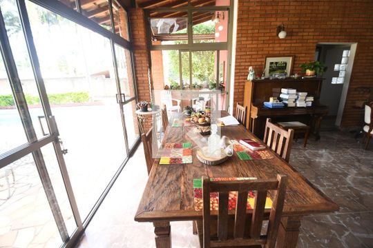 Detalhe Sala de casa à venda com 6 quartos, 2520m² em Chácara Santa Margarida, Campinas