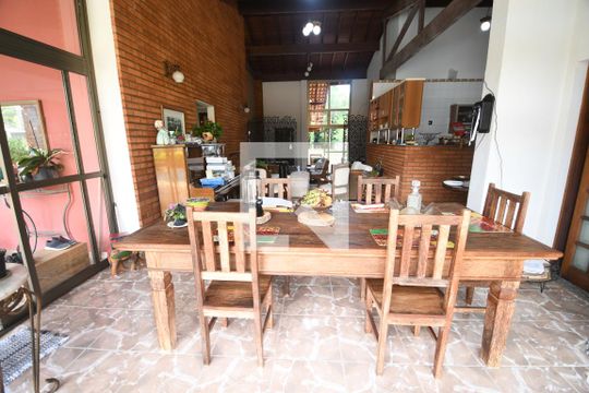 Sala de casa à venda com 6 quartos, 2520m² em Chácara Santa Margarida, Campinas