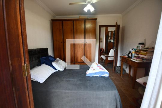 Quarto 1 de casa à venda com 6 quartos, 2520m² em Chácara Santa Margarida, Campinas
