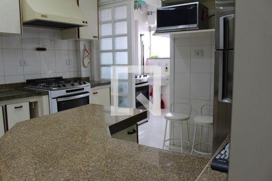 Cozinha de apartamento à venda com 3 quartos, 96m² em Chácara Mafalda, São Paulo