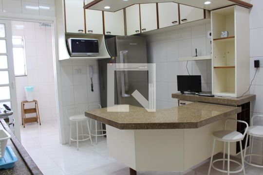 Cozinha de apartamento à venda com 3 quartos, 96m² em Chácara Mafalda, São Paulo