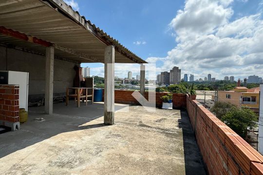 Churrasqueira de casa à venda com 3 quartos, 140m² em Vila Porto, Barueri