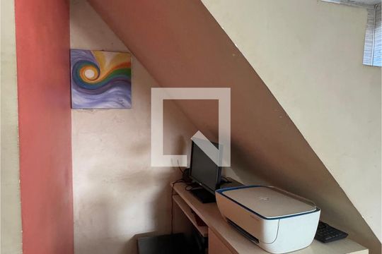 Escritório de casa à venda com 3 quartos, 140m² em Vila Porto, Barueri