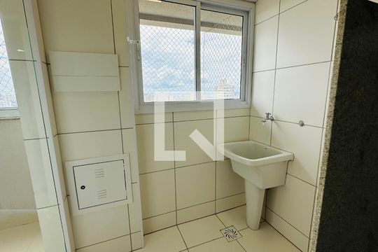 Área de Serviço de apartamento à venda com 2 quartos, 62m² em Setor Faicalville, Goiânia