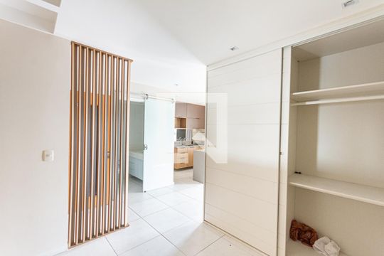 Quarto 1 de apartamento à venda com 1 quarto, 80m² em São Francisco, Niterói