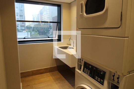 Área de serviço de kitnet/studio à venda com 1 quarto, 25m² em Indianópolis, São Paulo