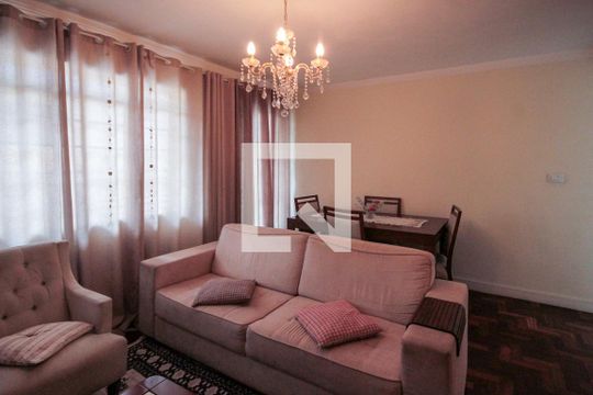 Sala de casa à venda com 3 quartos, 230m² em Vila União (zona Leste), São Paulo