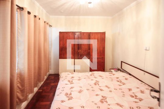 Quarto de casa à venda com 3 quartos, 230m² em Vila União (zona Leste), São Paulo