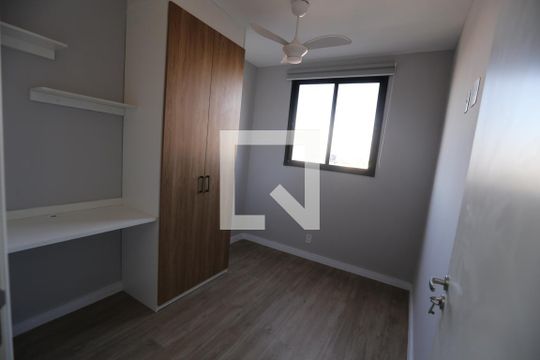 Quarto 1 de apartamento para alugar com 2 quartos, 40m² em Vila Andrade, São Paulo
