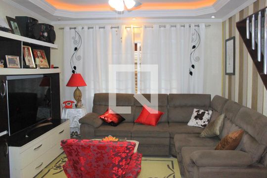 Casa à venda com 4 quartos, 223m² em Jardim Dourado, Guarulhos