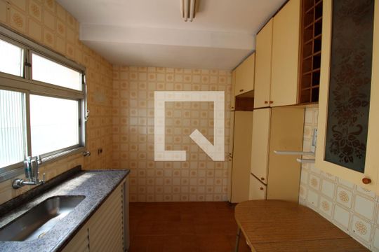 Cozinha de casa à venda com 3 quartos, 120m² em Tremembé, São Paulo