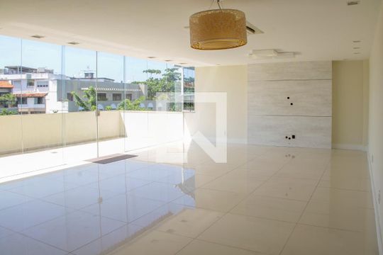 Sala de apartamento à venda com 6 quartos, 560m² em Barra da Tijuca, Rio de Janeiro
