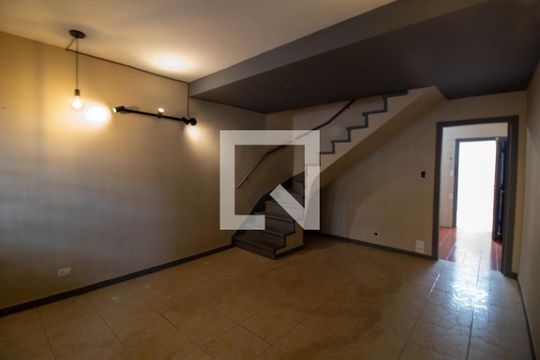 Casa para alugar com 2 quartos, 90m² em Vila Congonhas, São Paulo