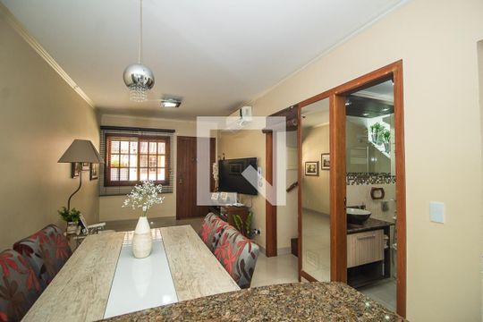 Sala de casa à venda com 3 quartos, 100m² em Partenon, Porto Alegre