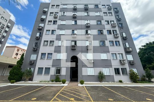 Fachada do bloco de apartamento para alugar com 2 quartos, 44m² em São Sebastião, Porto Alegre