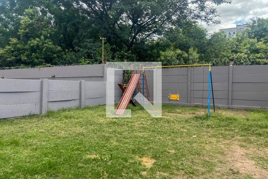 Área comum - Playground de apartamento para alugar com 2 quartos, 44m² em São Sebastião, Porto Alegre