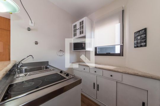 Cozinha de apartamento para alugar com 1 quarto, 38m² em Brooklin, São Paulo