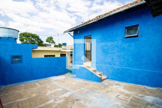 Área de Serviço de casa para alugar com 2 quartos, 119m² em Jardim Paraventi, Guarulhos