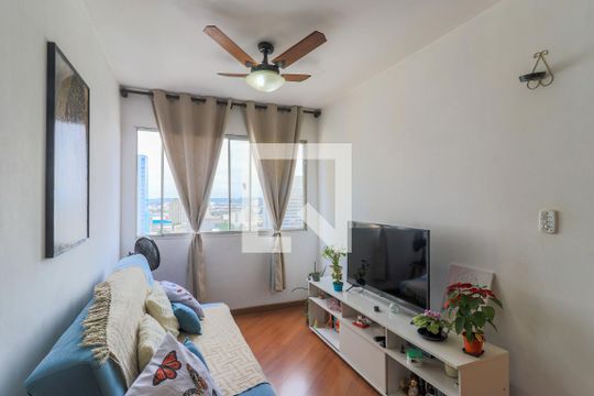 Sala de apartamento à venda com 2 quartos, 60m² em Santo Amaro, São Paulo