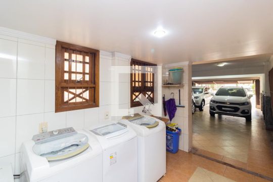 Área de Serviço de casa para alugar com 4 quartos, 700m² em Estância Velha, Canoas
