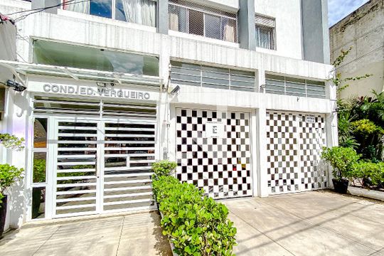 Fachada de apartamento à venda com 3 quartos, 100m² em Vila Mariana, São Paulo