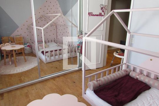 Quarto 2 de apartamento à venda com 3 quartos, 210m² em Vila Suzana, São Paulo