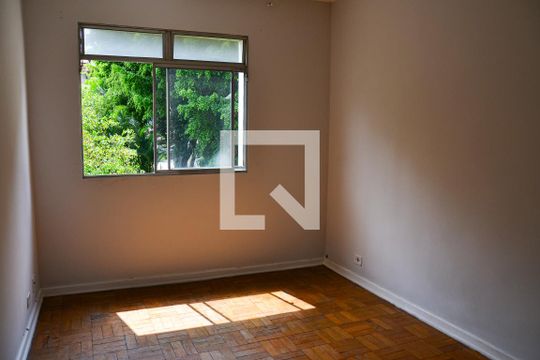 Apartamento para alugar com 2 quartos, 49m² em Jardim São Caetano, São Caetano do Sul