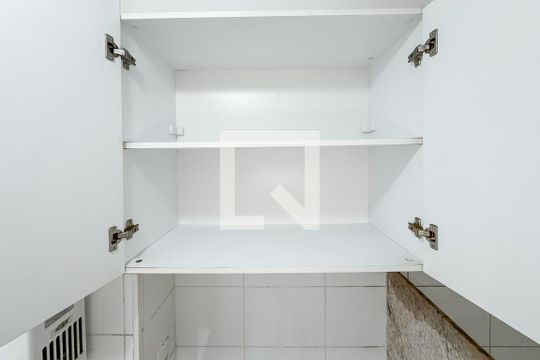 Área de Serviço de apartamento à venda com 2 quartos, 54m² em Liberdade, São Paulo