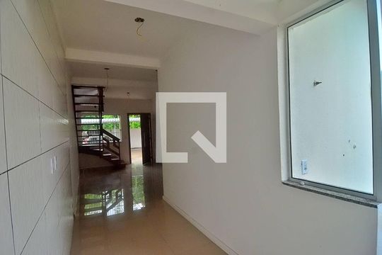 Cozinha de casa de condomínio à venda com 3 quartos, 124m² em Harmonia, Canoas