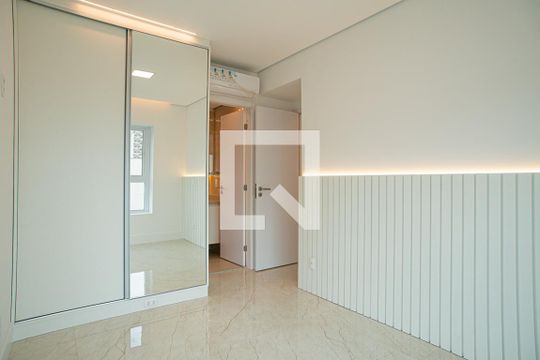 Suíte de apartamento para alugar com 2 quartos, 64m² em Bela Vista, São Paulo