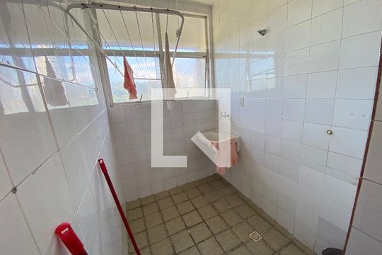 Área de Serviço de apartamento para alugar com 1 quarto, 50m² em Candeal, Salvador