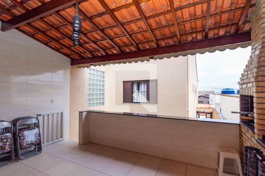 Churrasqueira de casa à venda com 3 quartos, 169m² em Vila Ivg, São Paulo