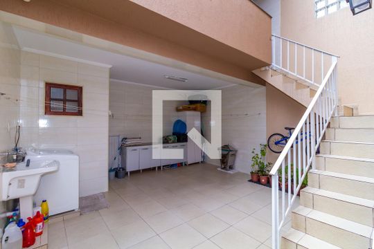 Área de Serviço de casa à venda com 3 quartos, 169m² em Vila Ivg, São Paulo