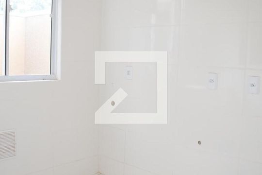 Cozinha de apartamento à venda com 2 quartos, 45m² em Campina do Arruda, Curitiba