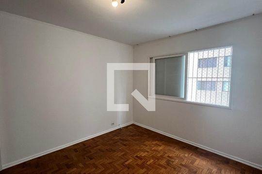 Quarto 2 de apartamento para alugar com 2 quartos, 90m² em Sumaré, São Paulo