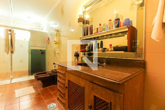 Banheiro de casa para alugar com 3 quartos, 320m² em Tatuapé, São Paulo