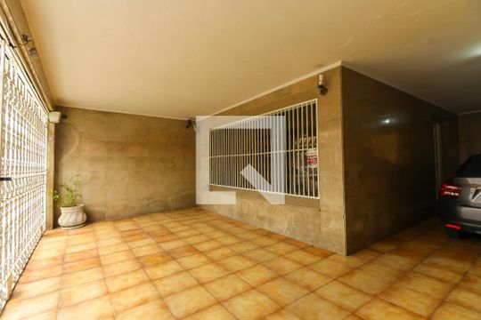 Garagem de casa para alugar com 3 quartos, 320m² em Tatuapé, São Paulo