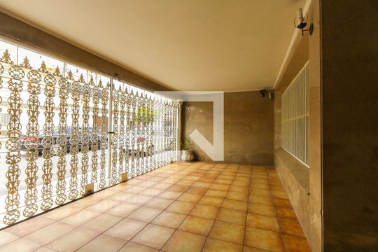 Garagem de casa para alugar com 3 quartos, 320m² em Tatuapé, São Paulo